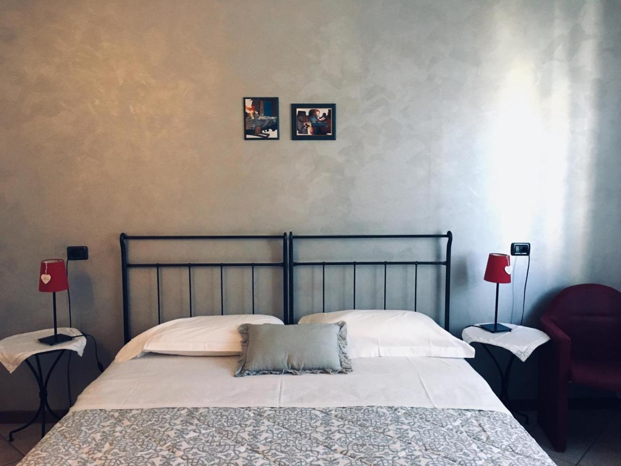 Casa Chiara Bed and breakfast 2*